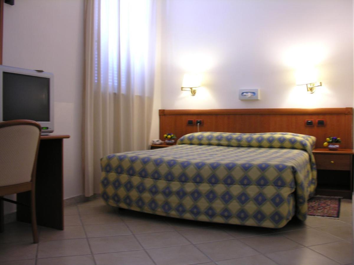 Hotel San Marco Rome Bilik gambar